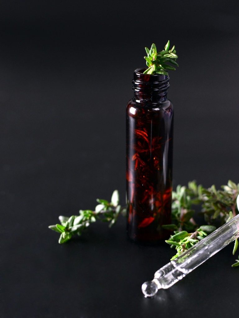 essential oils, thyme, alternative
